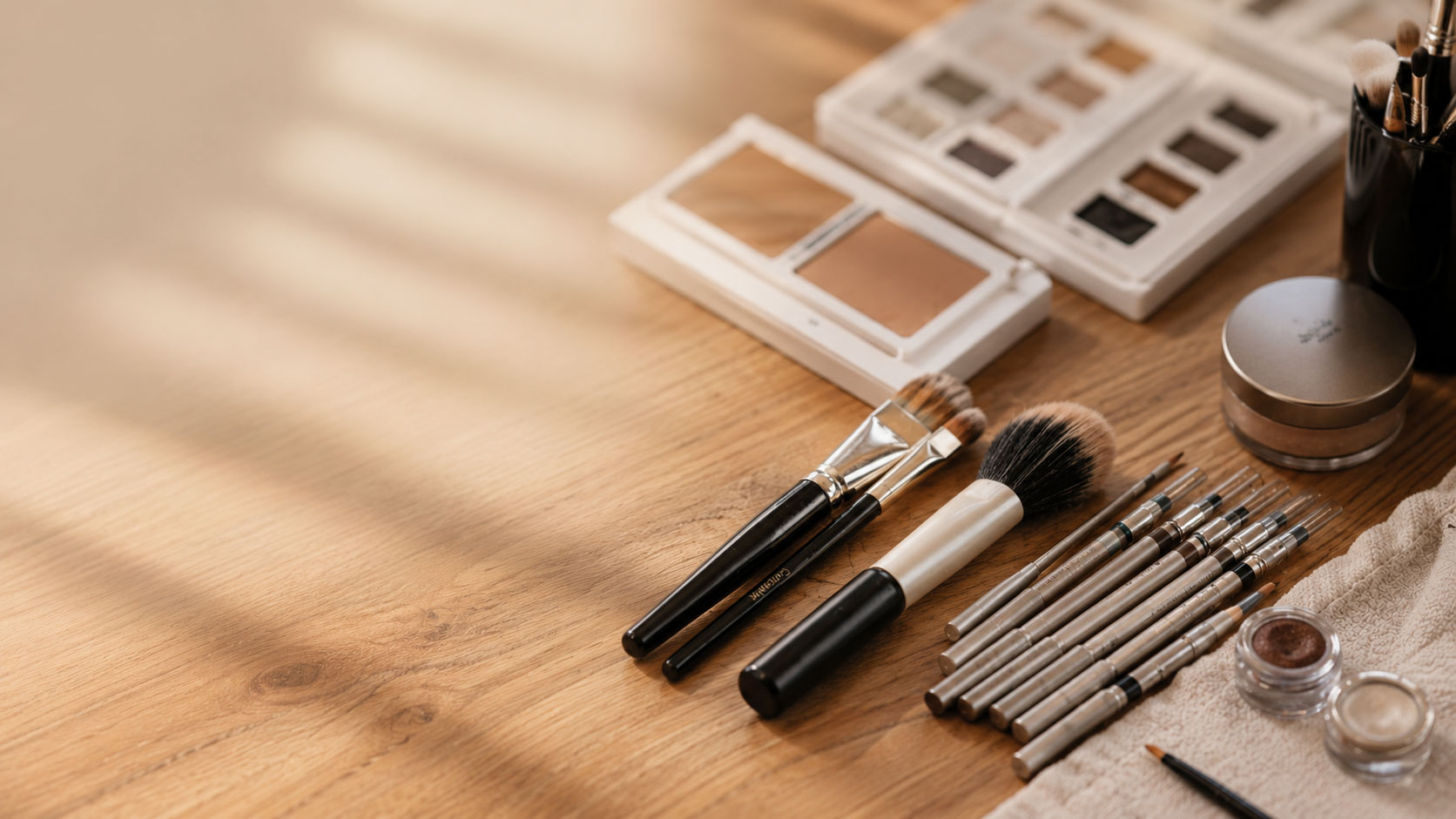 Make-Up