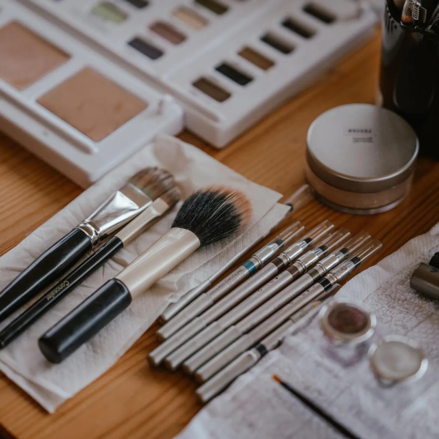 Make-Up